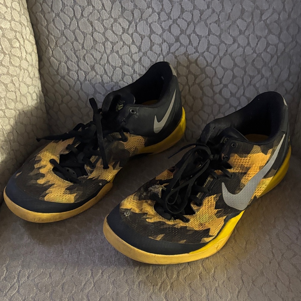 Nike Kobe 8 - image 2